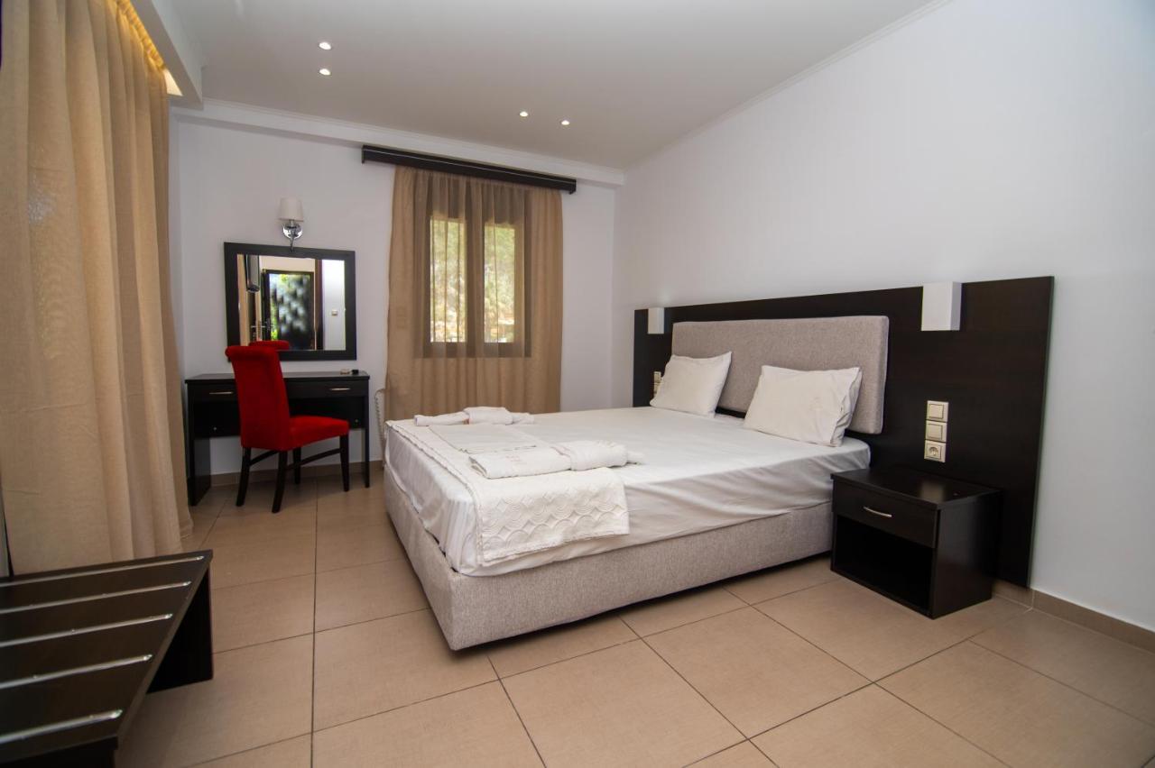 Riviera Perdika Hotel Екстер'єр фото