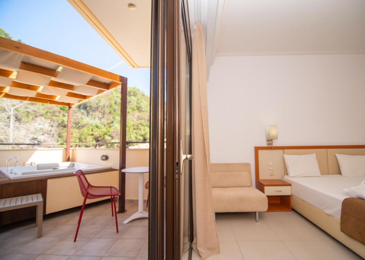 Riviera Perdika Hotel Екстер'єр фото