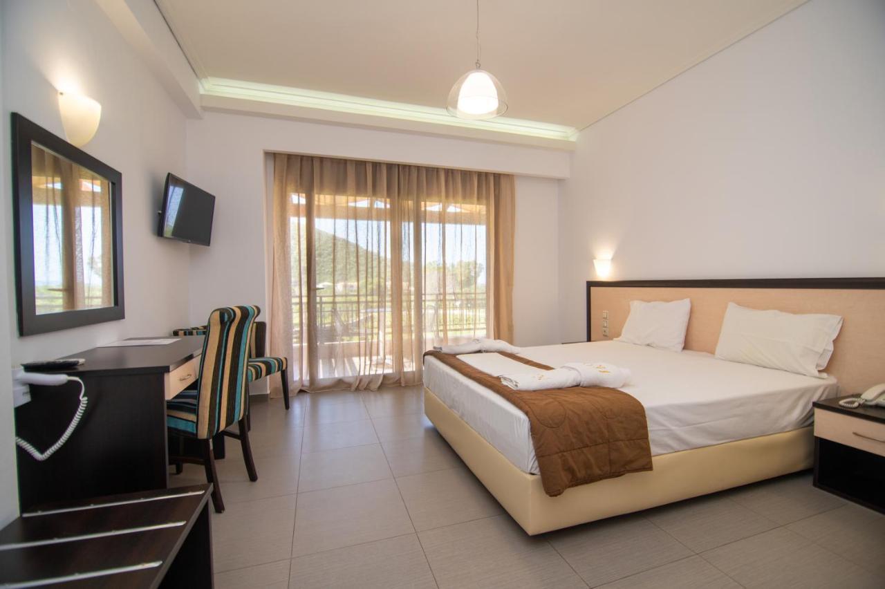 Riviera Perdika Hotel Екстер'єр фото