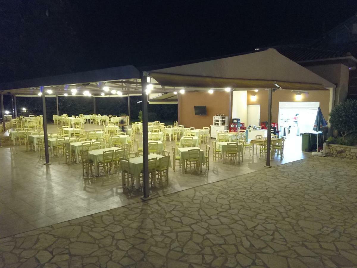 Riviera Perdika Hotel Екстер'єр фото
